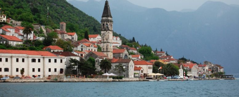 В Черногорию летом 14 600 рублей *АРХИВ*