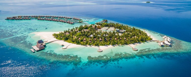 Архив. На Мальдивы летом 39 800 рублей