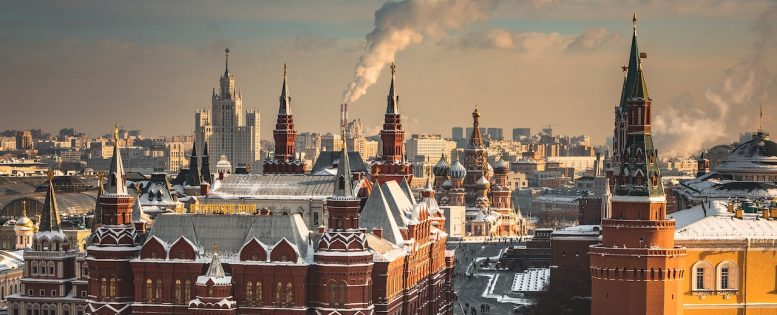 Архив. В Москву на Новый Год 4 500 рублей