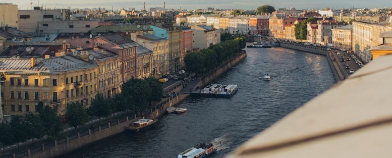 Архив. Туры из Москвы в Петербург от 1 300 рублей