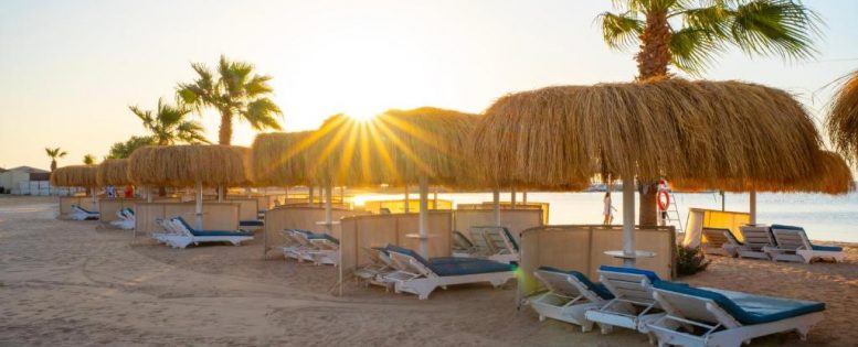 В Египет на Новый год 68 100 рублей