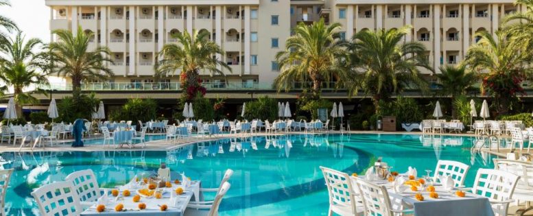 Из Петербурга в Турцию на 2 недели