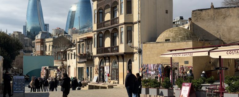 Неделя в Баку 27 400 рублей