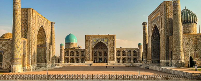 В Узбекистан на майские праздники