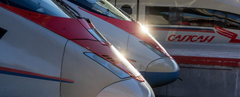 Сапсаны между Москвой и Петербургом 1 945 рублей